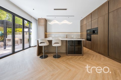 4 bedrooms Villa in Saheel, UAE No. 220752 24