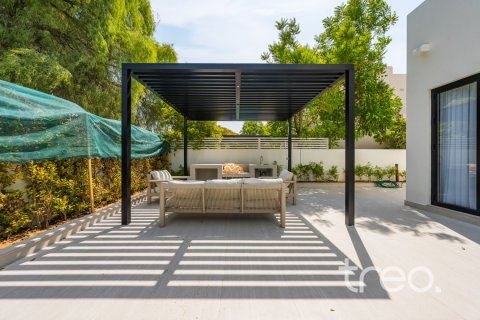 4 bedrooms Villa in Saheel, UAE No. 220752 12