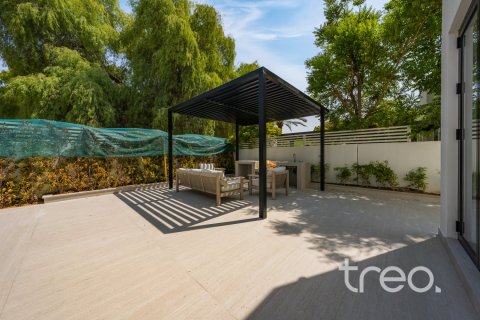 4 bedrooms Villa in Saheel, UAE No. 220752 11