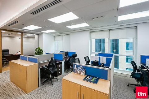 97.9m² Office in Sheikh Zayed Road, UAE No. 203062 12