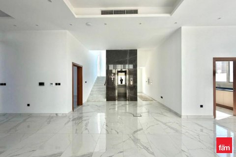 5 bedrooms Villa in Dubai, UAE No. 213495 10