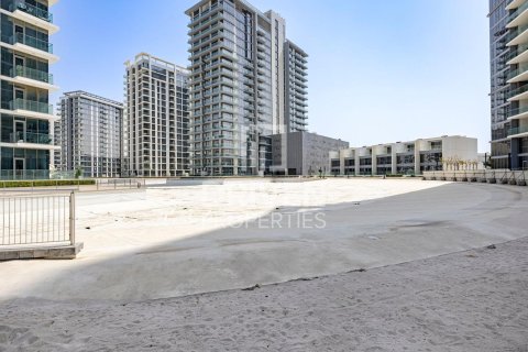 Duplex de 3 chambres à District One, UAE No. 211648 28