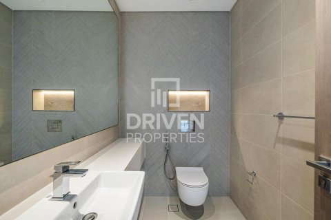 Duplex de 3 chambres à District One, UAE No. 211648 20