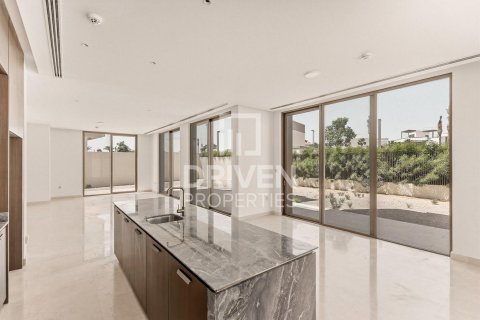 5 bedrooms Villa in Dubai Hills Estate, UAE No. 212588 4