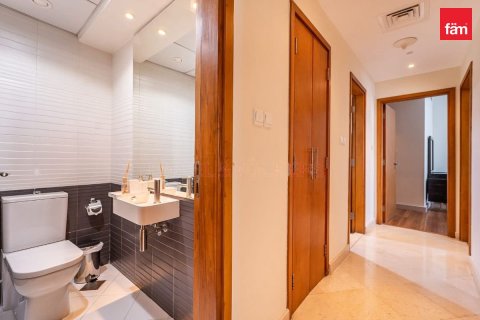 Квартира с 2 спальнями в Дубай Марина, ОАЭ №223765 8