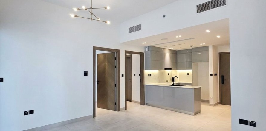 Apartment de 2 dormitorios en Business Bay, UAE No. 205027