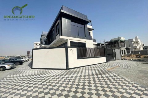 Villa de 4 chambres à Ajman, UAE No. 34157 12