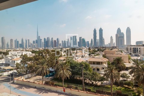 1 bedroom Apartment in Al Wasl, UAE No. 211482 2