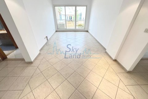 Villa de 4 dormitorios en Jumeirah, UAE No. 125558 15
