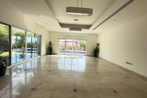 Villa de 5 dormitorios en The Marina, UAE No. 37690 7