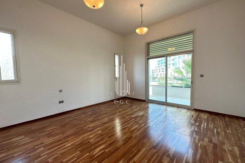 Villa de 5 dormitorios en The Marina, UAE No. 37690 24