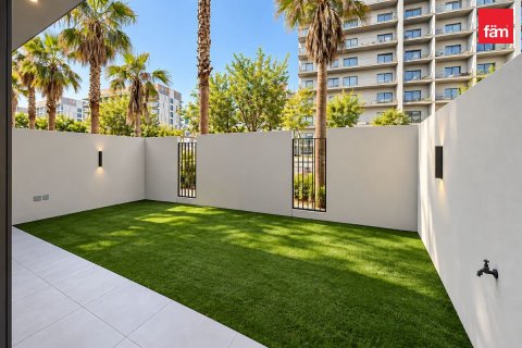 Townhouse de 3 dormitorios en Mohammed Bin Rashid City, UAE No. 223912 16