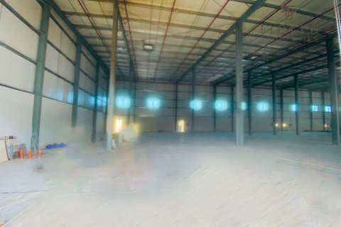 Warehouse de 1450.2m² à Al Quoz, UAE No. 24428 5
