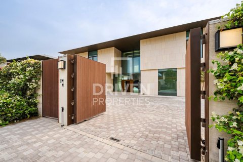 Вилла с 5 спальнями в Jumeirah Bay Island, ОАЭ №220990 15