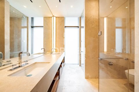 Вилла с 5 спальнями в Jumeirah Bay Island, ОАЭ №220990 19