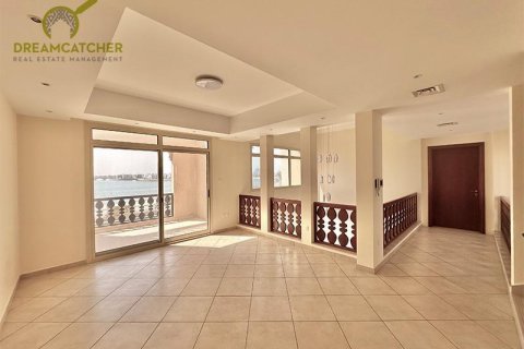 5 bedrooms Villa in Al Hamra Village, UAE No. 75675 16