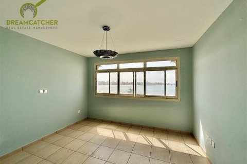 5 bedrooms Villa in Al Hamra Village, UAE No. 75675 25