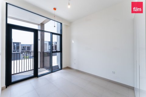 3 bedrooms Townhouse in Dubai, UAE No. 213301 11