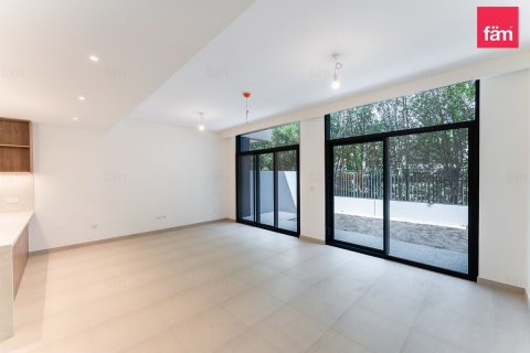 3 bedrooms Townhouse in Dubai, UAE No. 213301 12