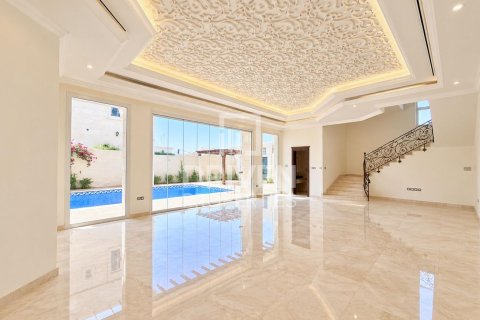 Villa de 5 chambres à Al Barsha South, UAE No. 221394 7