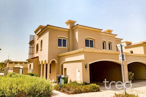 3 bedrooms Villa in Casa Dora, UAE No. 220876