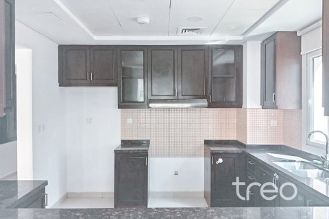 3 bedrooms Villa in Casa Dora, UAE No. 220876 5