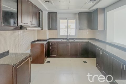 3 bedrooms Villa in Casa Dora, UAE No. 220876 20