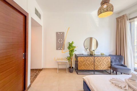 1 bedroom Apartment in Sparkle Towers, UAE No. 224329 12
