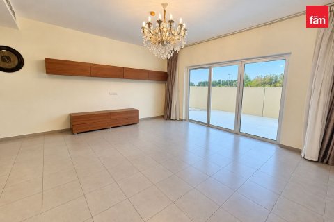 Appartement de 3 chambres à Dubai, UAE No. 221945 3