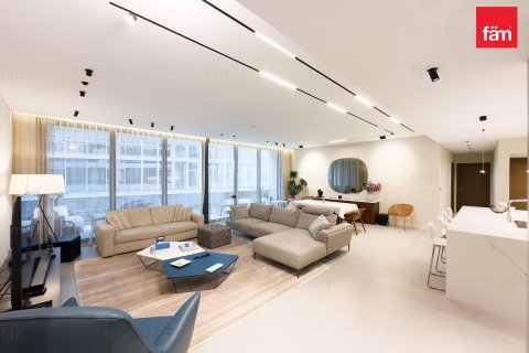 Квартира с 3 спальнями в City Walk, ОАЭ №125495 4