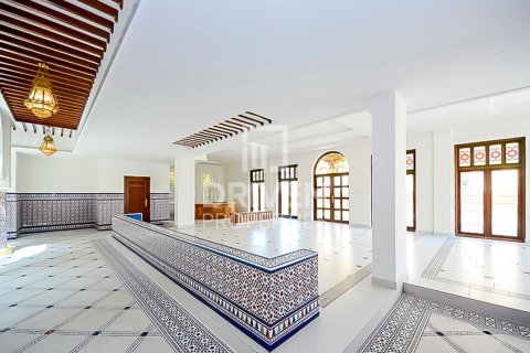6 غرفة نوم فيلا في Jumeirah 3, الإمارات العربية المتحدة رقم 214972 6