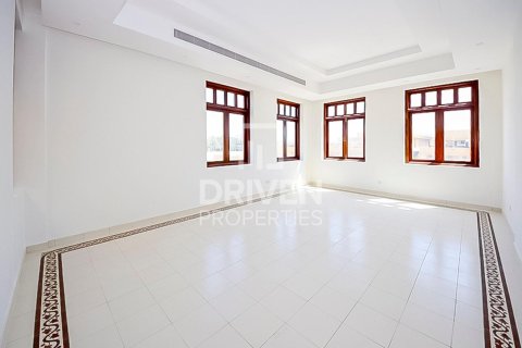 6 غرفة نوم فيلا في Jumeirah 3, الإمارات العربية المتحدة رقم 214972 17
