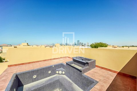 6 غرفة نوم فيلا في Jumeirah 3, الإمارات العربية المتحدة رقم 214972 19