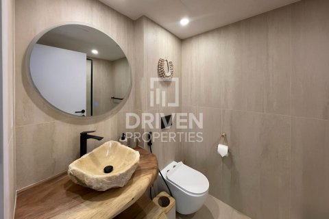 Studio Apartment in Burj Views, UAE No. 221062 10
