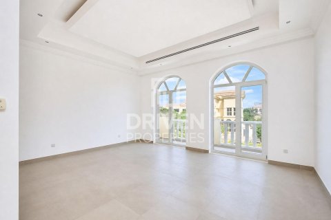 Villa de 5 dormitorios en The Villa, UAE No. 223342 17