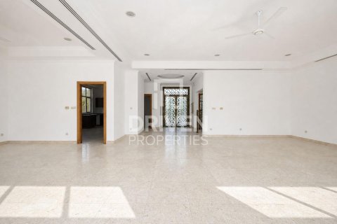 Villa de 5 dormitorios en The Villa, UAE No. 223342 6