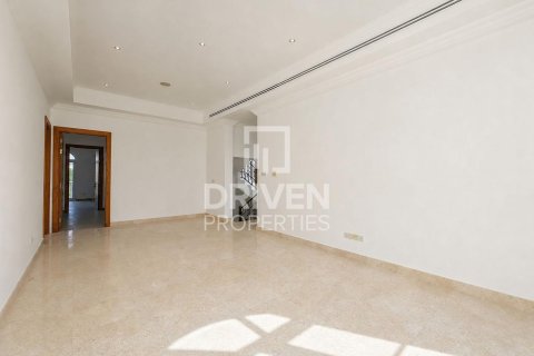 Villa de 5 dormitorios en The Villa, UAE No. 223342 15