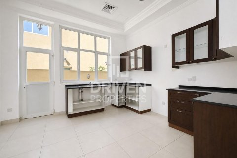 Villa de 5 dormitorios en The Villa, UAE No. 223342 25