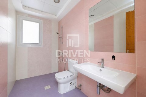 Villa de 5 dormitorios en The Villa, UAE No. 223342 28
