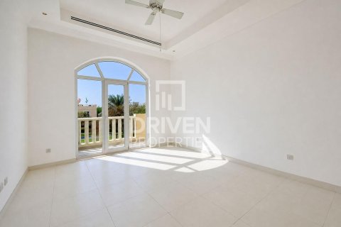 Villa de 5 dormitorios en The Villa, UAE No. 223342 20