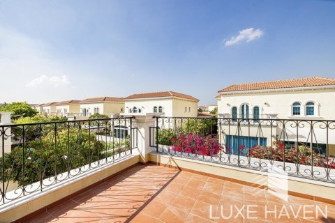 Villa de 3 dormitorios en Legacy, UAE No. 13113 10