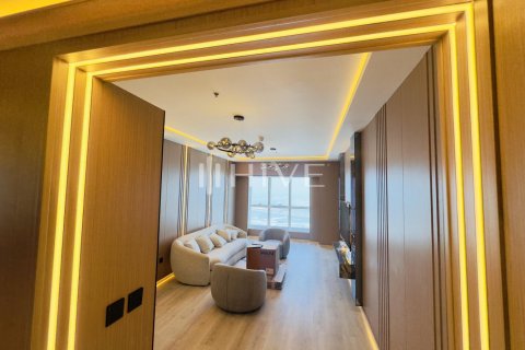 Квартира с 2 спальнями в Elite Residence, ОАЭ №73237 6