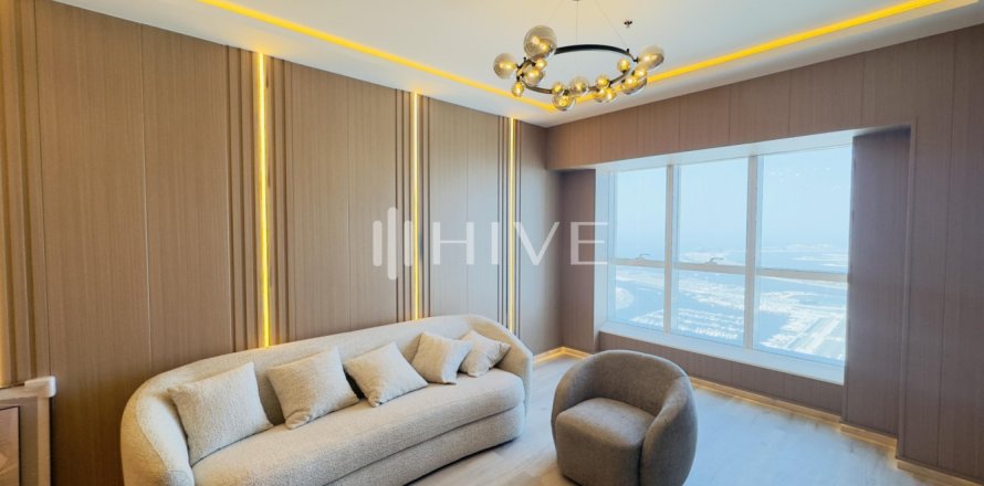 Квартира с 2 спальнями в Elite Residence, ОАЭ №73237