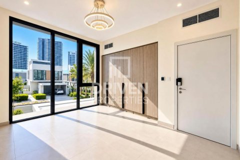 4 bedrooms Villa in Club Villas at Dubai Hills, UAE No. 211199 16