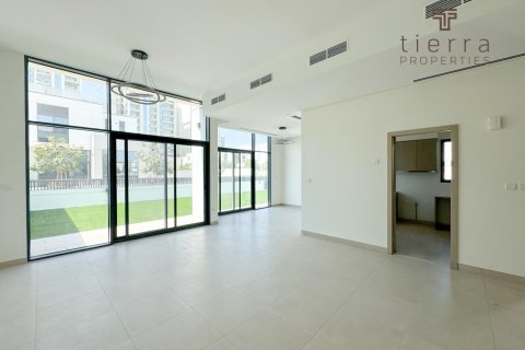4 غرف نوم فيلا في Al Furjan, الإمارات العربية المتحدة رقم 51242 4