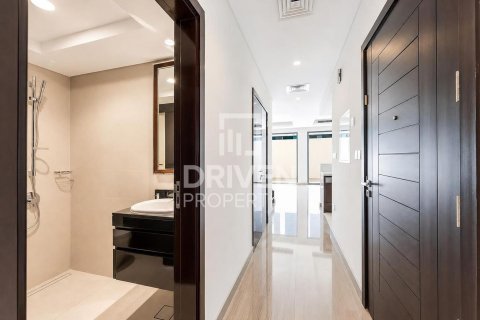 Townhouse de 4 dormitorios en Trump Estates, UAE No. 215210 11