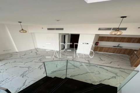 2 bedrooms Duplex in Oasis Residences, UAE No. 223975 4