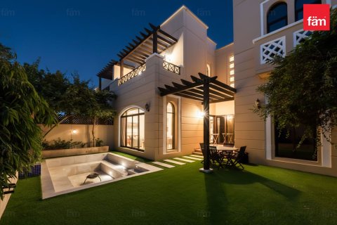 4 bedrooms Townhouse in Dubai, UAE No. 215954 14