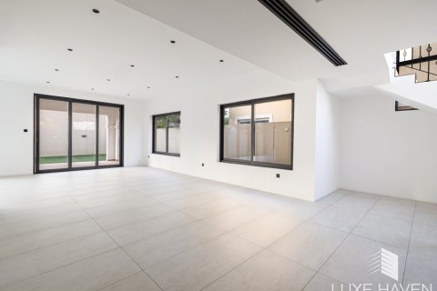 4 bedrooms Villa in Legacy Nova Villas, UAE No. 14339 21