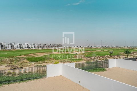4 bedrooms Villa in EMAAR South, UAE No. 212523 4